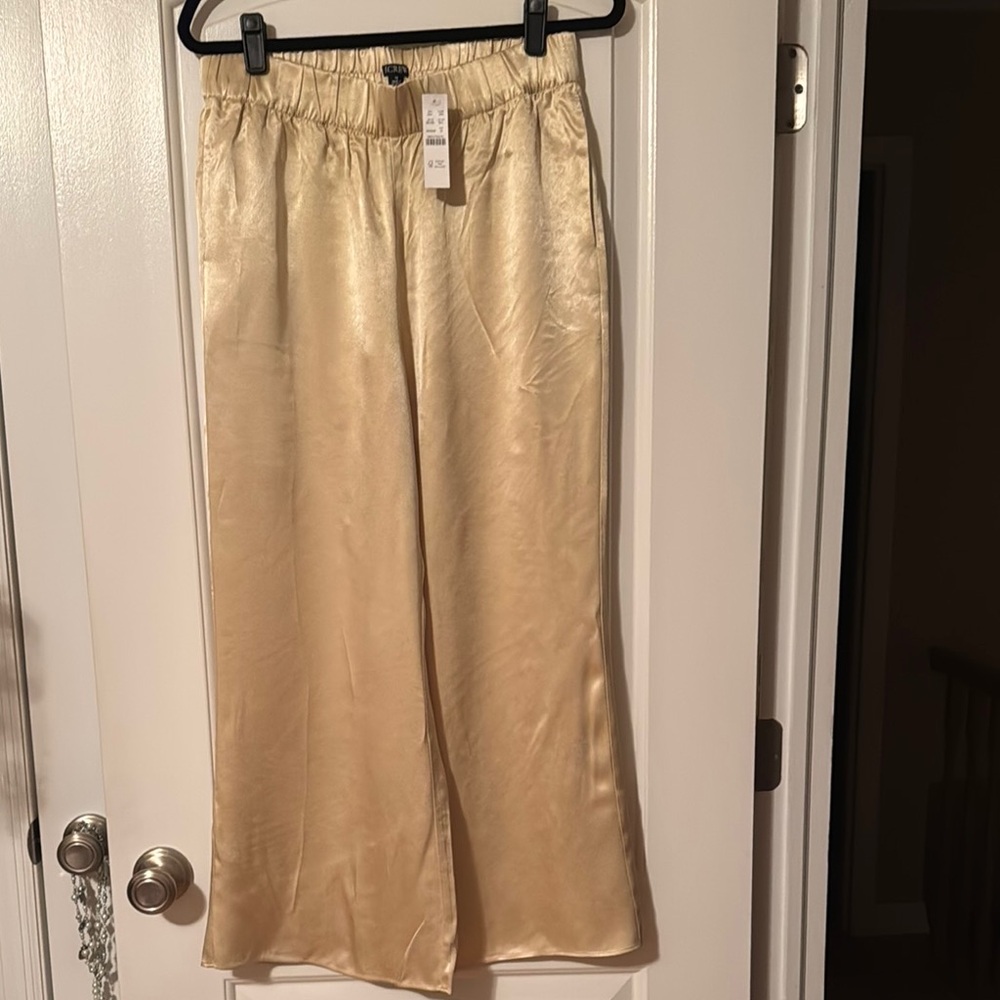 Chic Satin Gold Pants